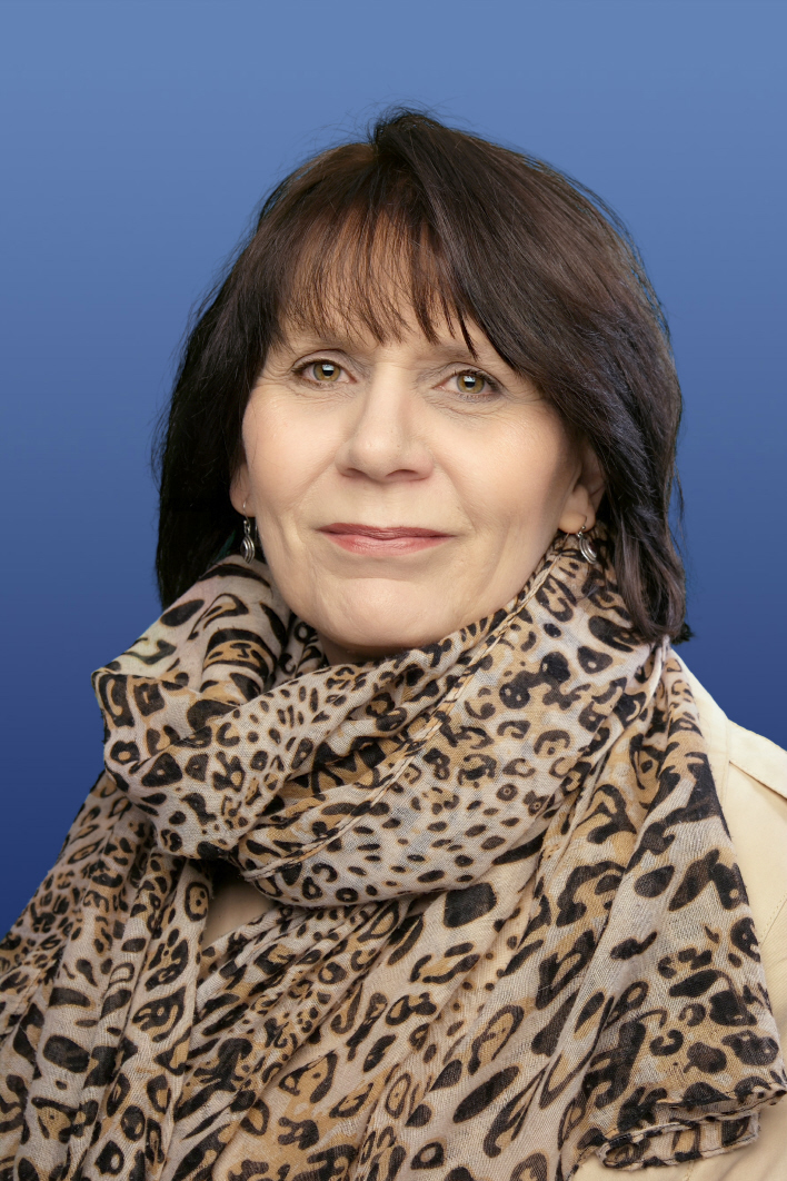 Belinda Glover - Administration
