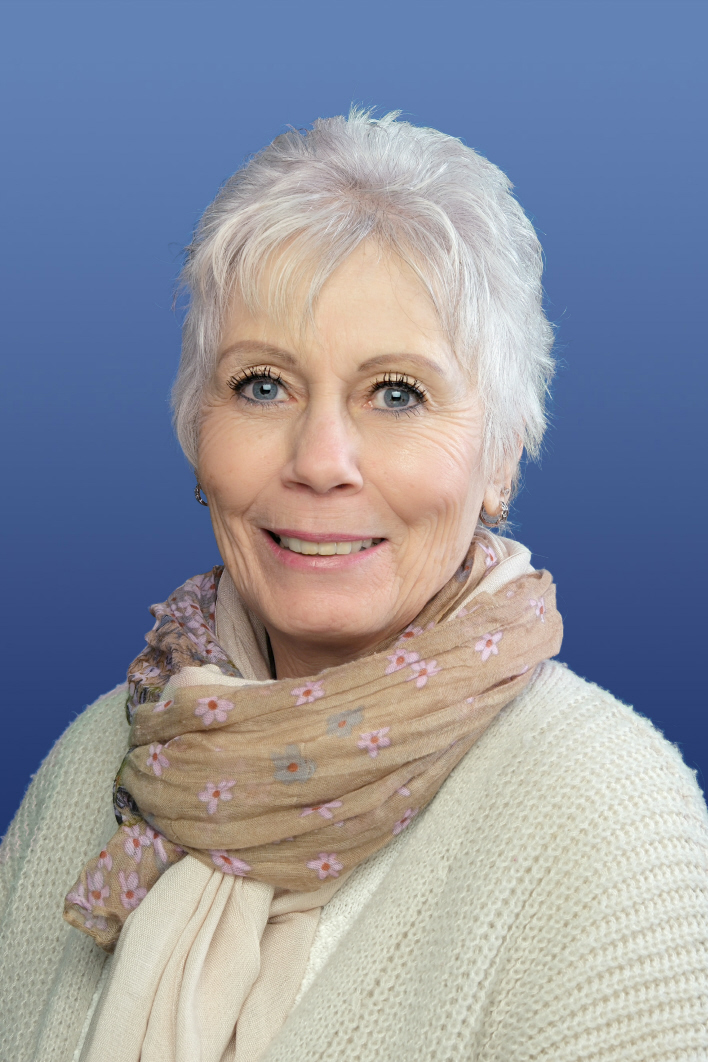 Cheryl McLachlan - Finance